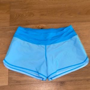 LULU LEMON LULULEMON BLUE ON BLUE SHORTS SIZE 8